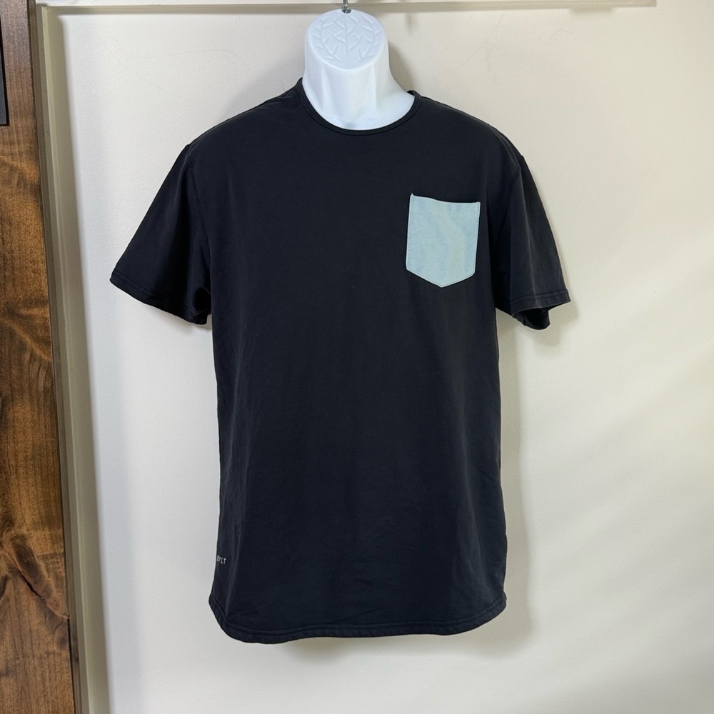 BYLT T-Shirt Men S Drop Cut Lux Pocket Performance Short Sleeve Curved Hem